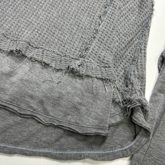 Free People oversized Laguna thermal thumb holes in light heather gray size XS - Picture 11 of 14